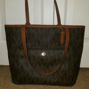 Michael kors purse